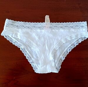 NWT Vintage Victoria's Secret White Cotton Panties, Size M